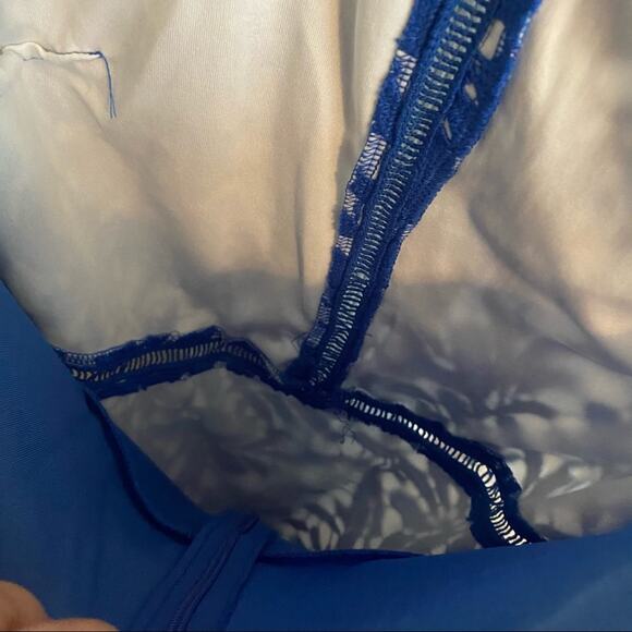 SHEIN Slit Hem Guipure Lace Overlay Pencil Dress Women's Size Small Blue - Picture 9 of 14